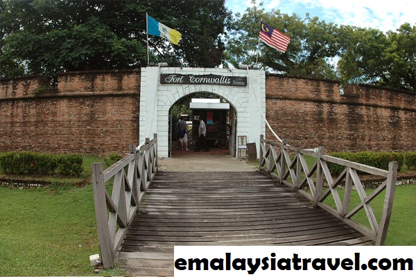 Sejarah Kota Tua Fort Cornwallis